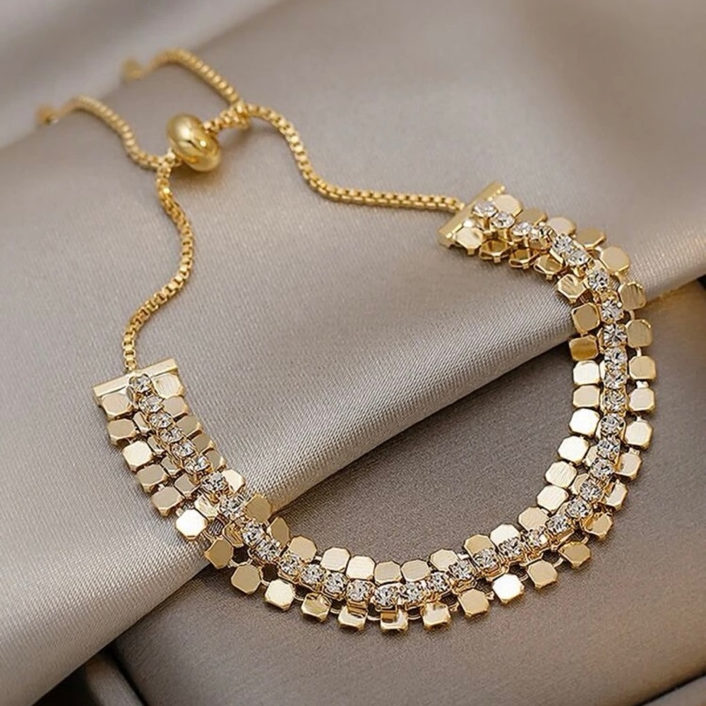 Rhinestone Decor Bracelet